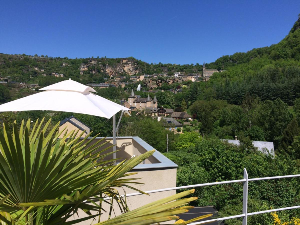 Salles-la-Source La Desirade Bed & Breakfast エクステリア 写真
